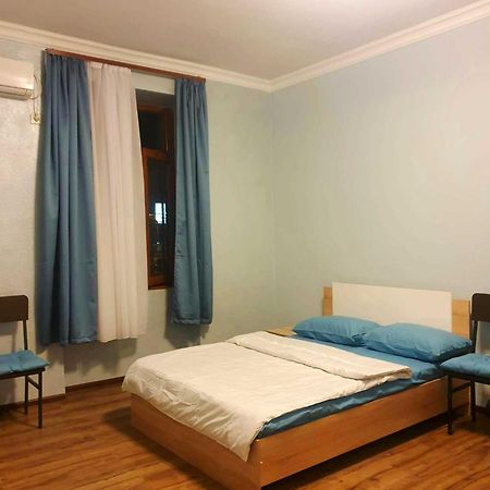 Apartment Near Sasundci Davit Metro Station Yerevan Ngoại thất bức ảnh